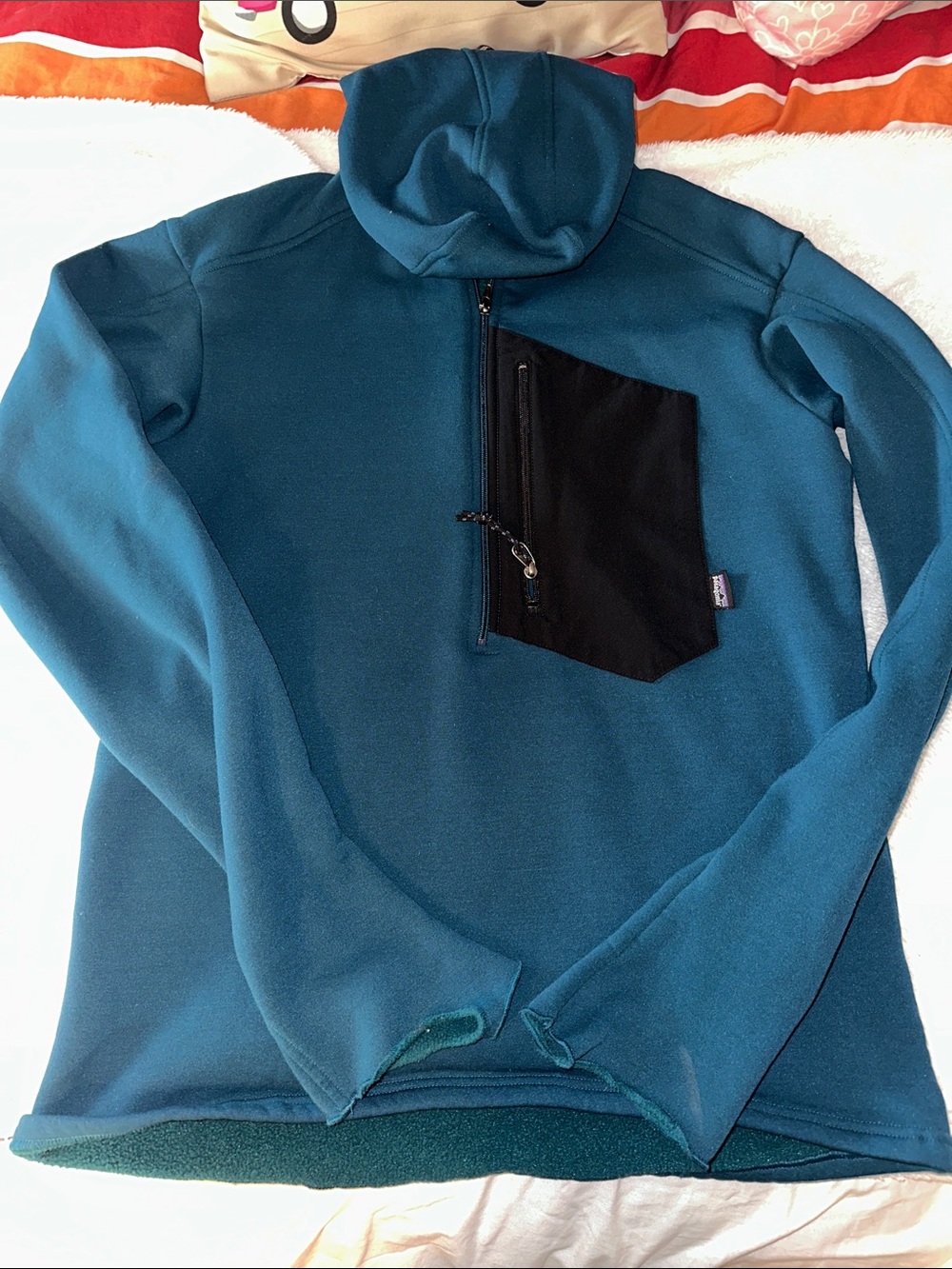 Patagonia Teal/Black Pullover Fleece Hoodie
